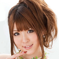 Momoka Nishina