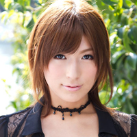 Nami Hoshino
